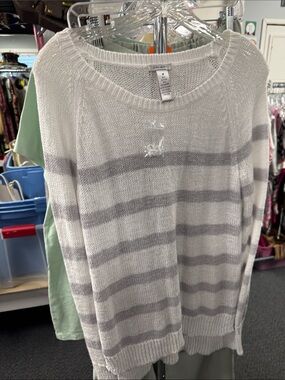 Only mine striped sweater M // 091313